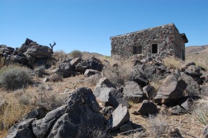 Abandoned BLM shack deep in the middle of nofuckingwhere out in Gold Park.